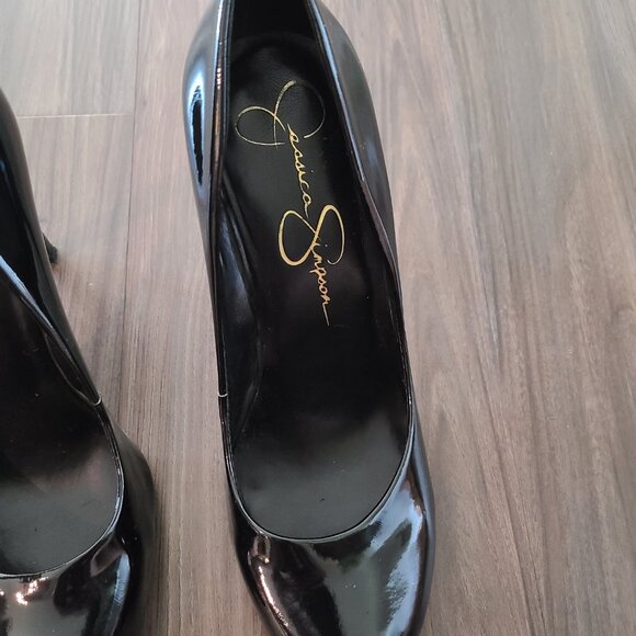 Jessica Simpson black pumps 9.5M - Picture 5 of 7